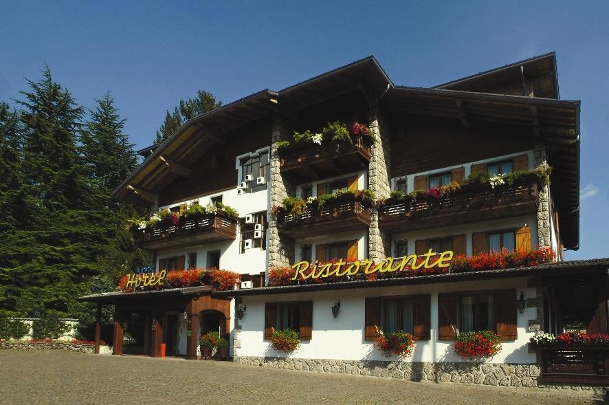 Eurohotel Mountain Wellness Castione della Presolana Esterno foto